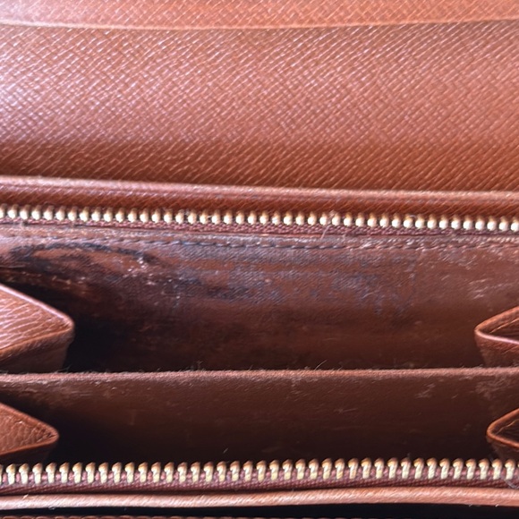 Louis Vuitton Monogram Brown Wallet - Picture 11 of 16